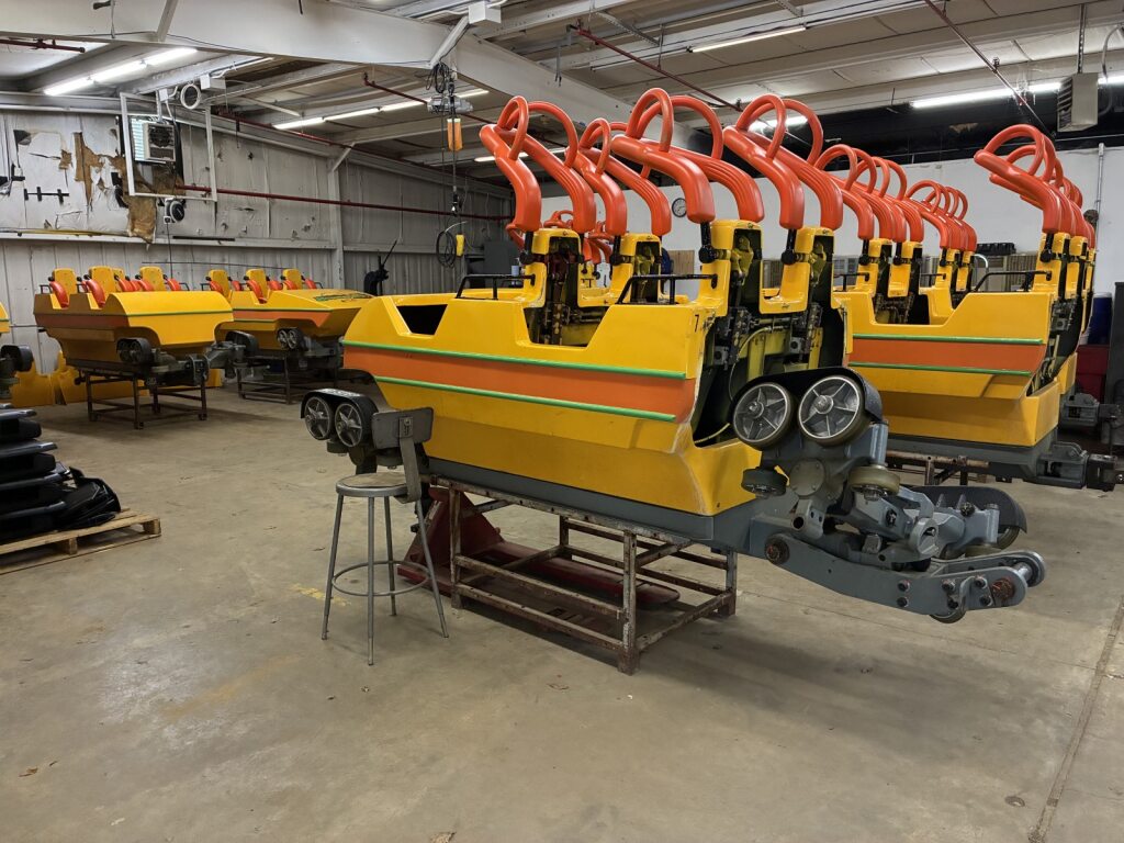 Six Flags St. Louis tweet media