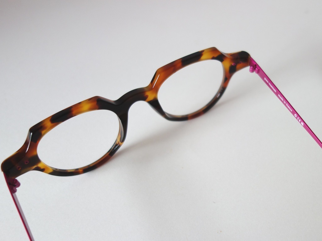 LOYDCLUB's tweet image. 【テオ】新作★COUPLE 3色入荷しました！テオの新しいコレクションは PARTNERSHIP collection。クラシックな形にモダンなカッティングがミックスされているので個性と品格を両立させたい方におすすめ。ぜひお店でお試しくださいねloydclub.hamazo.tv/e10093573.html