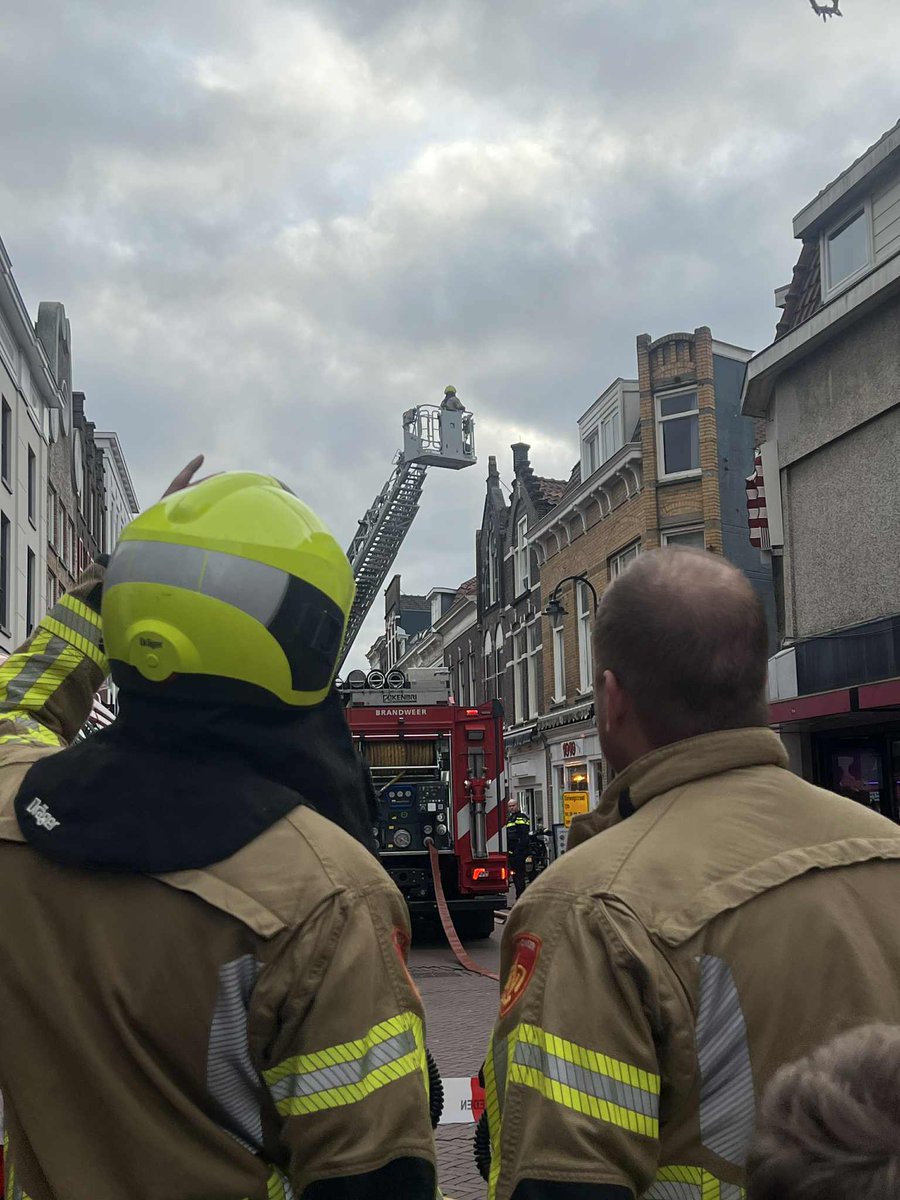 Grote brand boven winkel Kleiweg Gouda