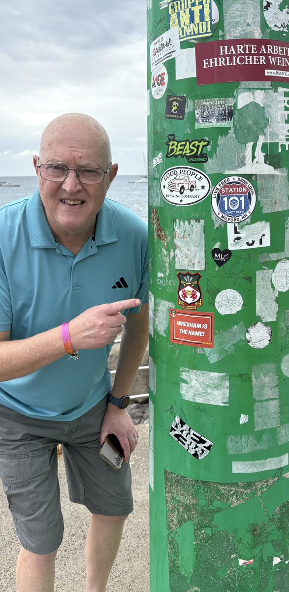 Even in Cape Verde
Love it
<a href="/Wrexham_AFC/">Wrexham AFC</a> 
<a href="/DomHyam_95/">Dom hyam</a> 
<a href="/welshy1000/">Wayne Jones</a>