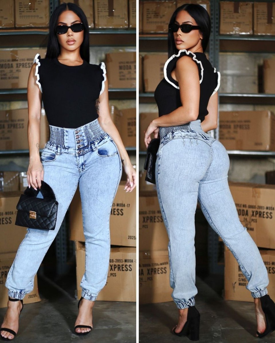 ModaXpressStore's tweet image. Skipping This Fit? Absolutely Not! 🤯
The Way These #MXJeans Spandex Waist Joggers Sculpt And Enhance Is Unmatched. They Are Truly One Of A Kind 🔥 #ModaXpress

🔎&quot;MX JEANS Butt Lift 5 Button Spandex Waist Jogger Jeans Acid Wash&quot;

➡️ modaxpressonline.com