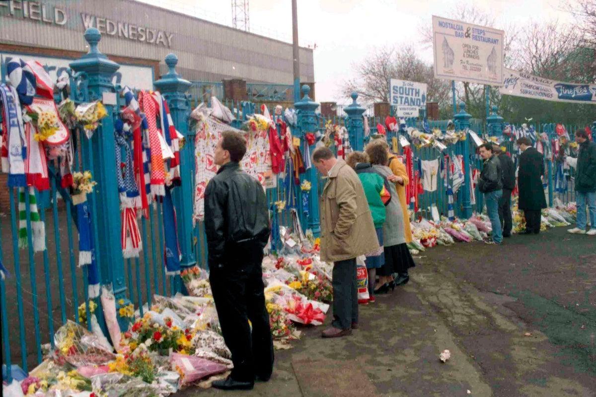 Independent's tweet photo. Hillsborough investigation finds 12 police officers would have faced gross misconduct charges https://t.co/4DOilJ26nD https://t.co/CFZjHvjV7y