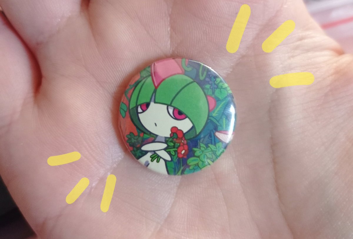 JustHimeNyan's tweet image. Endlich konnte ich mir was erfüllen, was ich jahrelang haben wollte.. eine Buttonmaschine! ✨ Guckt mal, wie toll es aussieht aaaa!! 🥺❤️ (Ich werde erstmal eine Weile beschäftigt sein)