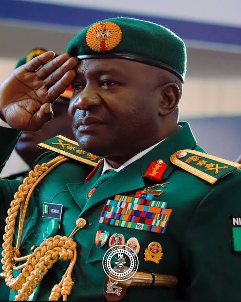 DejiAdesogan's tweet image. BREAKING GOOD NEWS 🔥🔥🔥

PRESIDENT TINUBU NOMINATES GENERAL CHRISTOPHER MUSA AS THE NEW MINISTER OF DEFENCE

President Bola Ahmed Tinubu has nominated General Christopher Gwabin Musa as the new Minister of Defence.

In a letter to Senate President Godswill Akpabio, President…