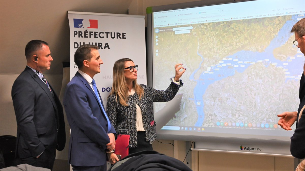 Image de Préfet du Jura - 🇫🇷👮‍♂️ Accueil des auditeurs de la 33e promotion de l’École de guerre

Cette année, le groupe int