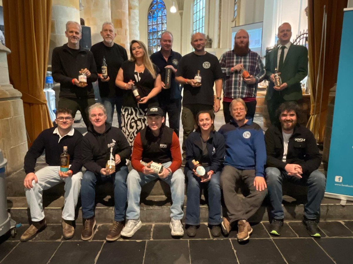 Dave Cummins tweet media