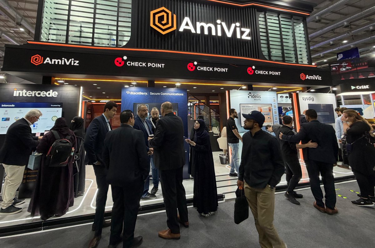 ami_viz's tweet image. Day 1 at @Blackhatmea 2025 has been buzzing with conversations, live demos, and insights from our technology partners.

Visit us at Hall 1, Stand T70 to meet our experts and explore end-to-end cybersecurity solutions in action.

#BlackHatMEA2025 #AmiViz #cybersecuritysolutions
