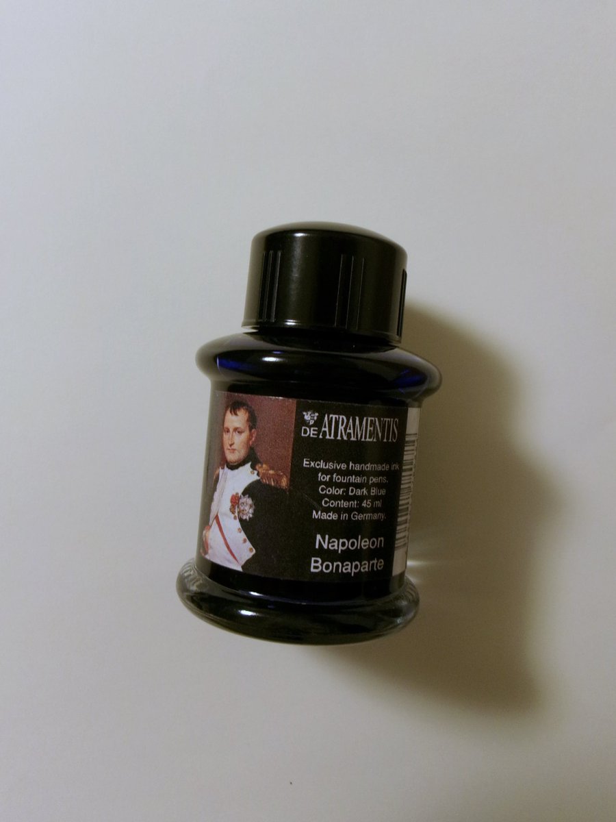 K_nibhci's tweet image. Dr.Jansen Napoleon
生え際…