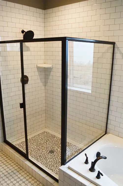 DigitalSalesDev's tweet image. Need glass shower door inspiration? Here are 50 ideas for your bathroom remodel.
bit.ly/31cpDmA #bathrooms #remodel #glass #showerdoors