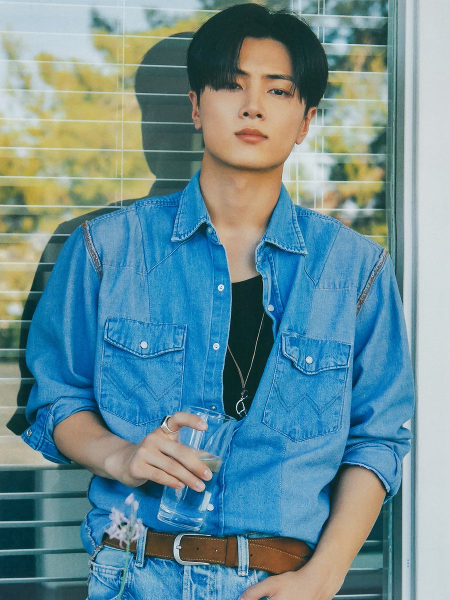 ★★★ tweet media