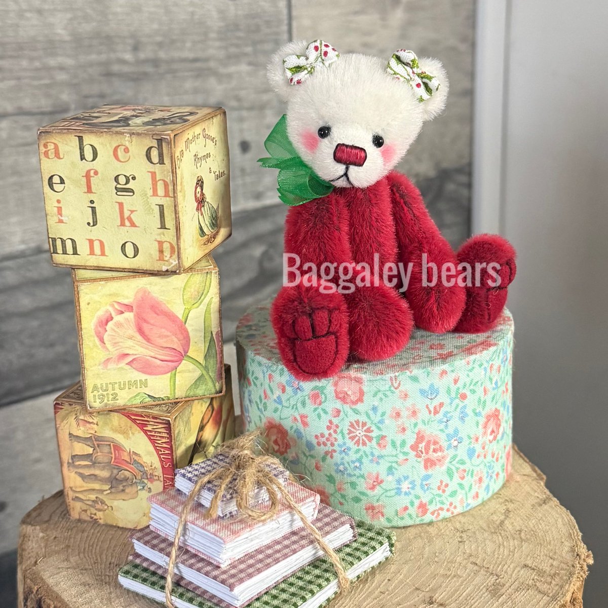 Baggaleybears's tweet photo. Miles, Benson, Holly and Bryan are my latest bears and also my last bears for this year. They are all now available on my bear pile page

https://t.co/FPgCaF2esC

I hope you all like them
X https://t.co/wRAGuCNPm1