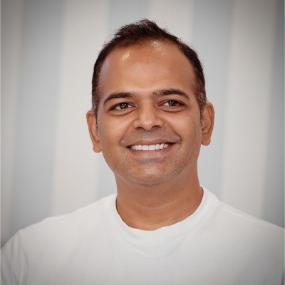 BWIndia's tweet image. Junglee Games Enhances Its Leadership Team, Elevates Co-Founder Kapil Rathee to CEO

#JungleeGames #leadershiptransition

businesswireindia.com/junglee-games-…