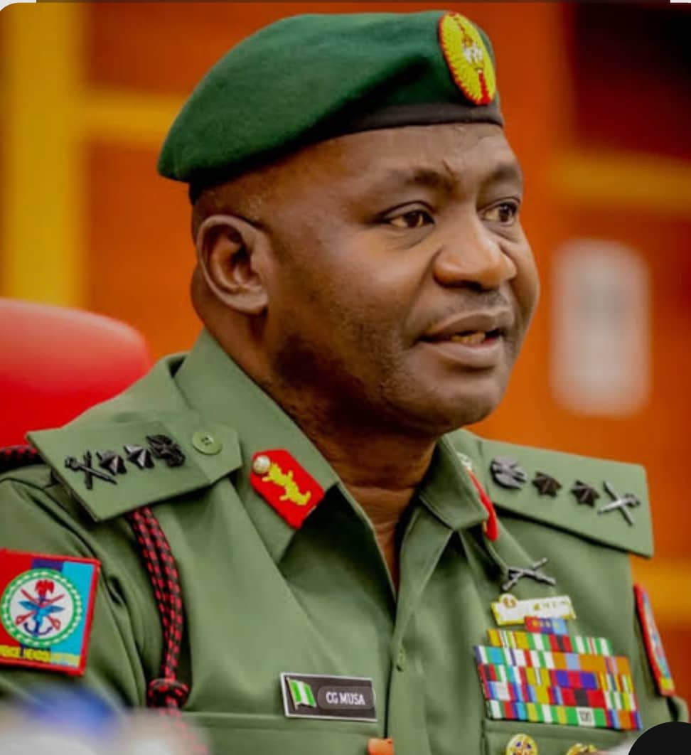 71Medialtd's tweet photo. BREAKING: 
Former Chief of Defense staff Gen CG Musa has been appointed as the new Minister of Defense by President Bola Tinubu GCFR... https://t.co/Rylym706gA