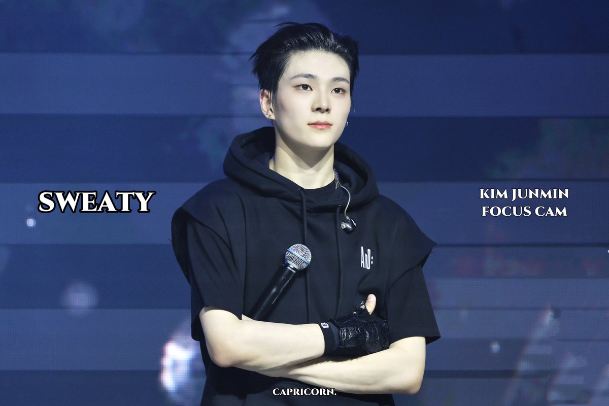 Capricorn_JM's tweet image. 251130 
WHIB FANCON IN SEOUL - SWEATY 
김준민 Fancam 4K

🎥 youtube.com/watch?v=AjBQix…

#김준민 #KIMJUNMIN 
#キムジュンミン 
#金俊民
#휘브 #WHIB