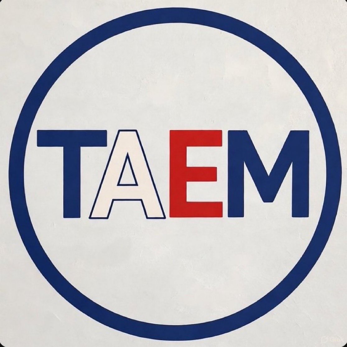 SERFI85135960's tweet photo. Tous avec notre président, la résistance a débutée, rien ne l’arrêtera!
#TAEM https://t.co/2iD9OatwkB