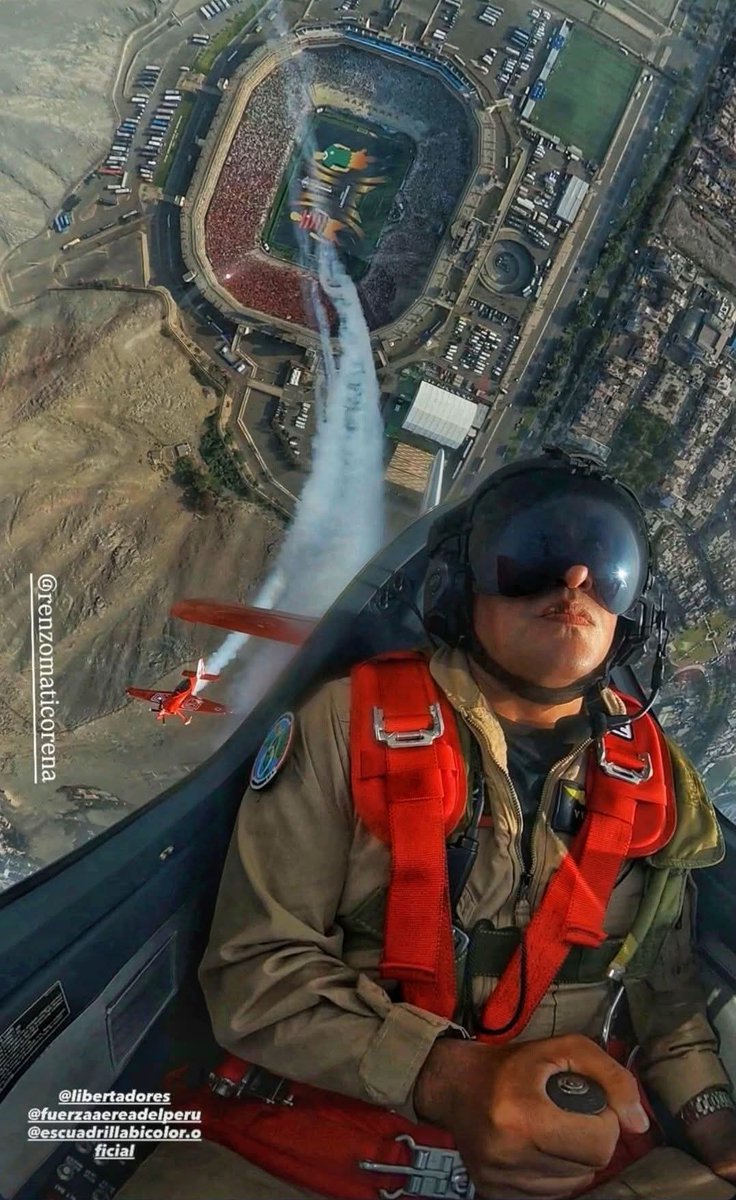 OC_Libertadores's tweet image. Pero mirá lo que es este FOTÓN...

LA BENDITA COPA LIBERTADORES 🏆🛩️