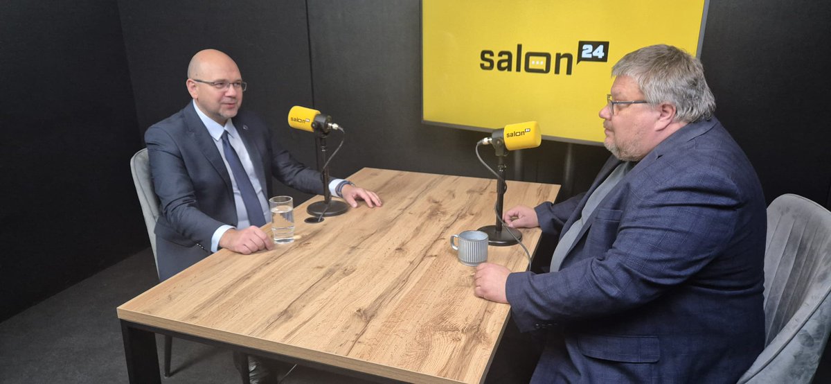 Apeluję do wszystkich pacjentów o rozwagę i unikanie usług szarlatanów, którzy oferują rzekome terapie niemające nic wspólnego z medycyną. Jeśli czujesz, że Twoje prawa zostały naruszone – zgłoś to do <a href="/RzeczPacjenta/">Rzecznik Praw Pacjenta</a> - mówi <a href="/BartChmielowiec/">Bartłomiej Chmielowiec</a> w rozmowie z red. Tomaszem Wypychem