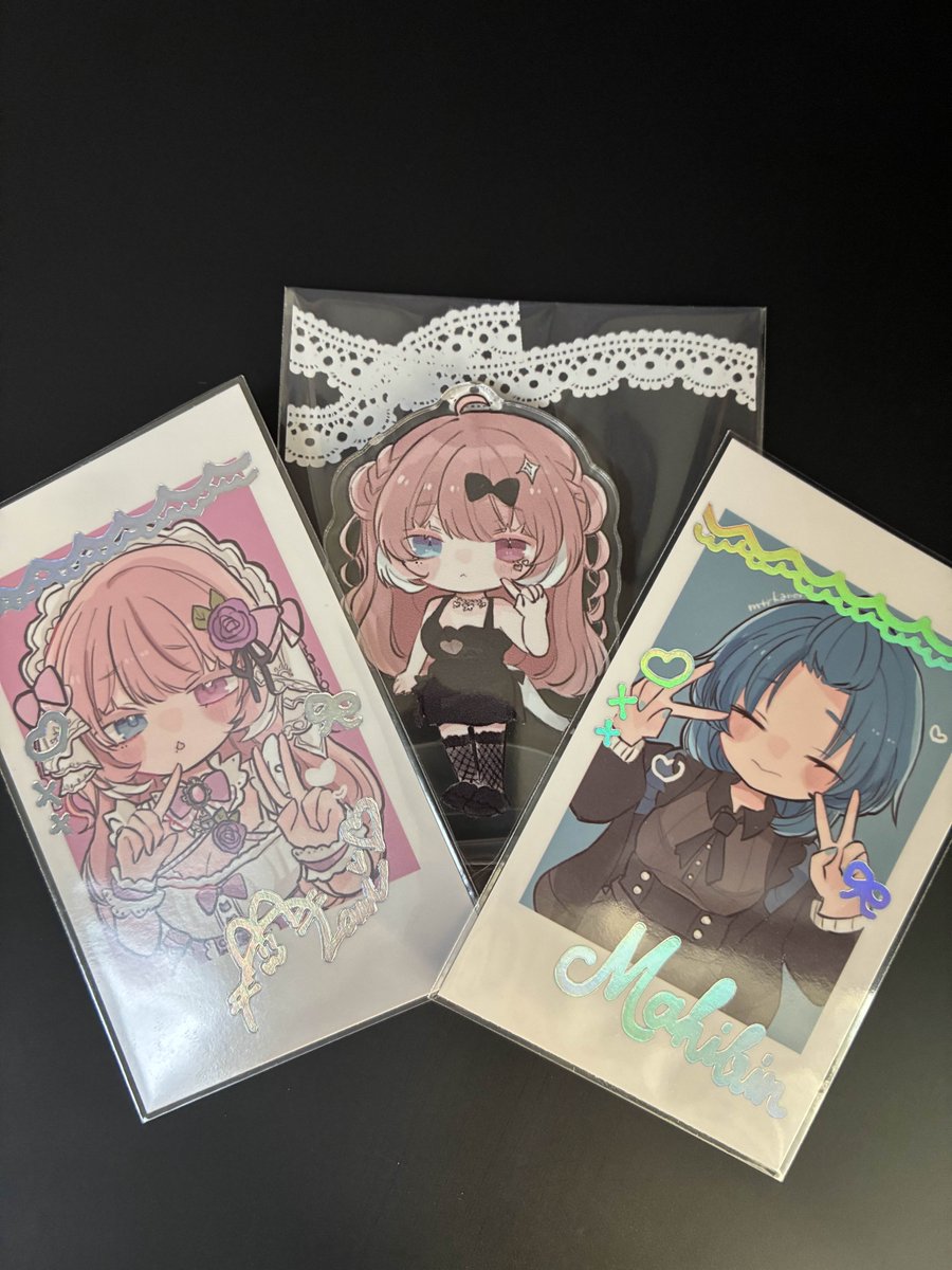 チェキとアクスタ届きました！可愛い！ さっそく飾り方考えねば