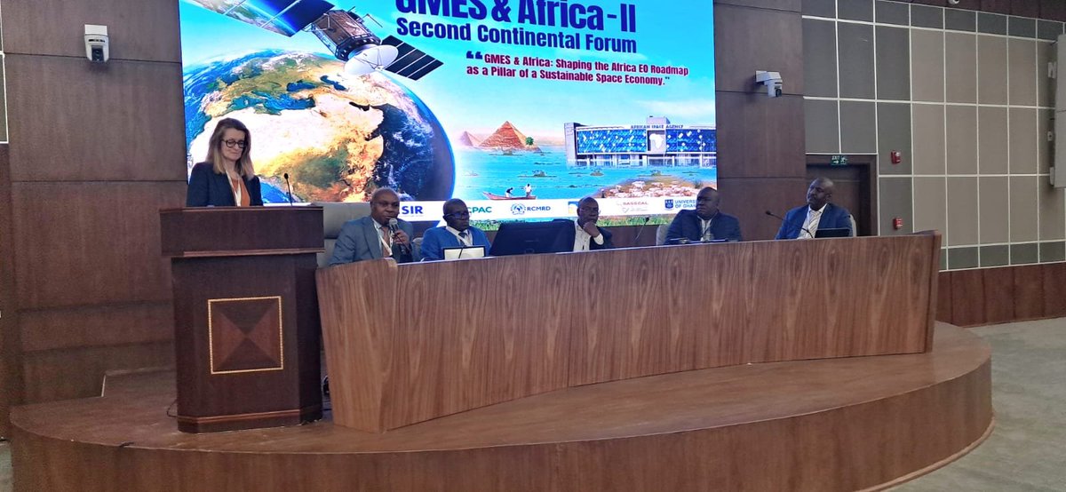 RCMRD_GMES's tweet image. RCMRD joined a panel moderated by @CatherineGhyoot. The discussion emphasized the need for sustainable EO tools-through consortium ownership, private-sector commercialization, or joint business proposals—to ensure long-term impact of the @GMESAfrica  programme.
@EU_Commission