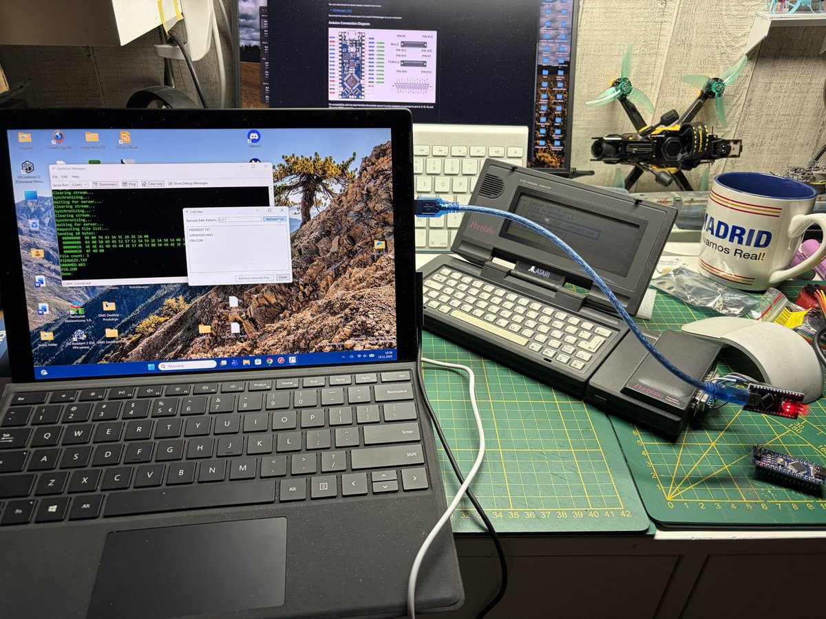 FreemanAdalbert's tweet photo. @techlovepl @ApplePodcasts @Gruszka @bukosss @macnow @m33ll @norbertcala Dodatkowo pozazdrościłem Atari i mam swój. To był komputer którego używałem, mając epizod w Wojsku Polskim, będąc tam przed wstąpieniem do NATO. Dostałem go bo nikt nie potrafił go obsługiwać. Szkoliłem oficerów z informatyki by zdali egzaminy. https://t.co/2QypE3k4Bf