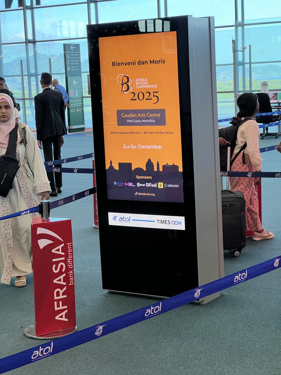 SoumanoIbrahima's tweet image. Touch down in Mauritius 🇲🇺🔥
Ready for #ABC2025 , a proudly representing Guinea 🇬🇳🔥🔥🔥

Let’s make it count.
@AfroBitcoinOrg 🚀🧡
@GridlessCompute