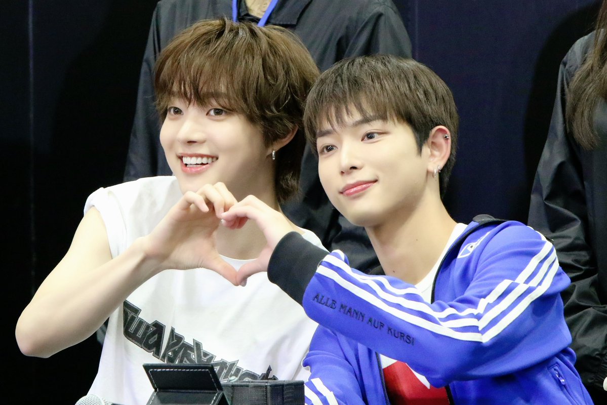 251123 &TEAM Back to Life スペシャルプレミアムサイン会 🍊🐰 #EJ