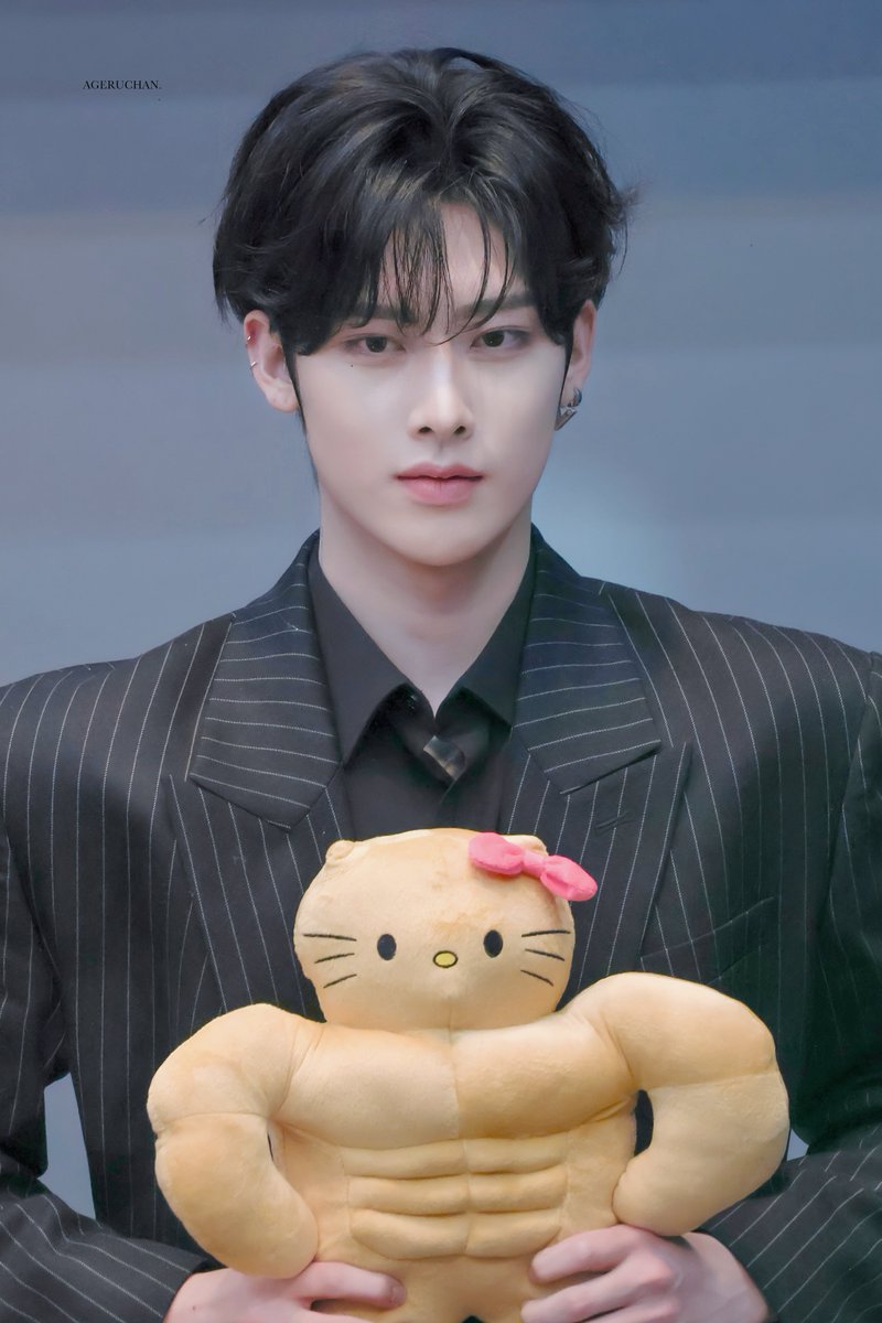 251202 뮤직플랜트 대면 팬싸

#리키 #RICKY #沈泉锐 #ShenQuanrui  #ZEROBASEONE #ZB1 #제로베이스원