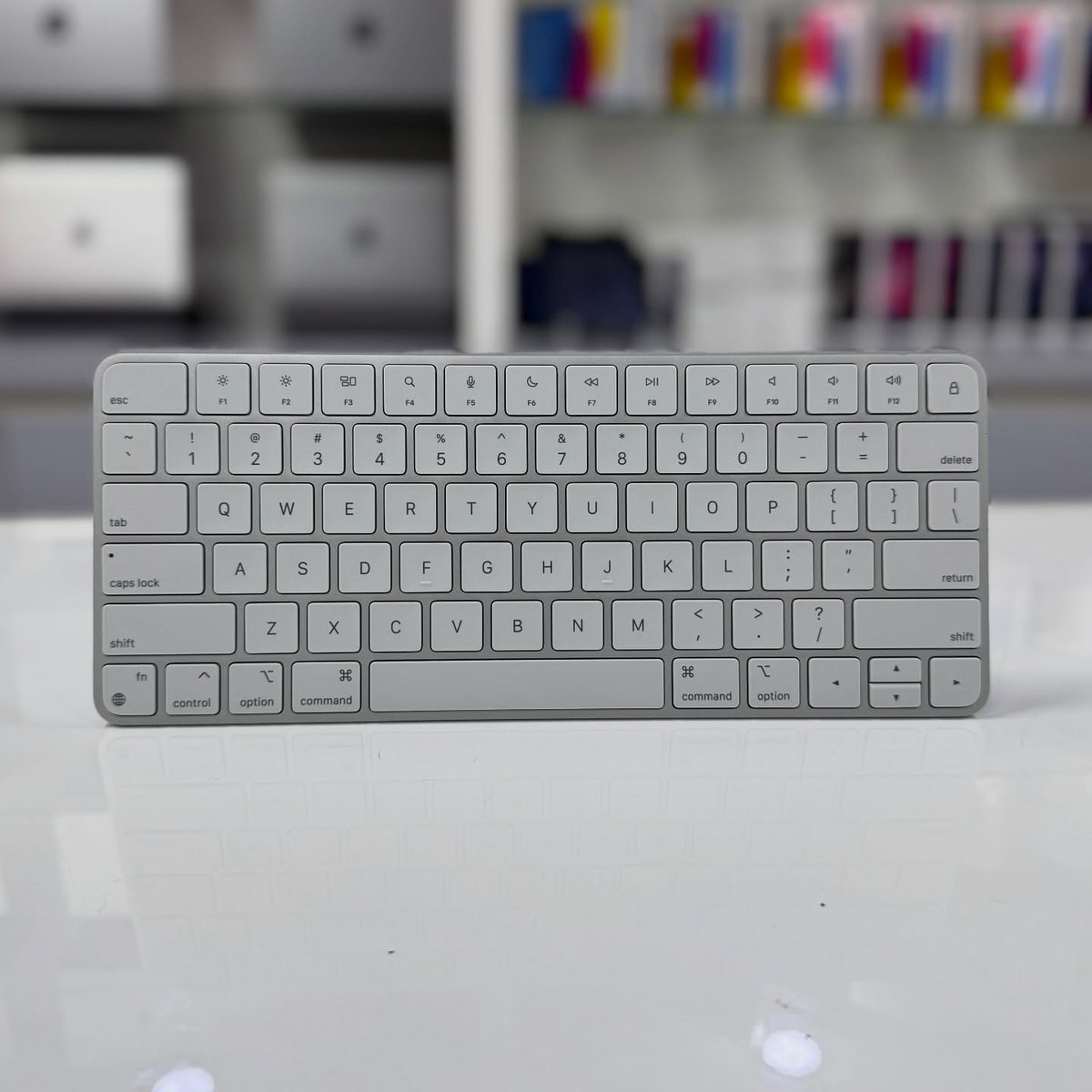 LaptopsArena's tweet image. Brand new open box Apple Magic Keyboard 2 silver
KES 9000
Call 0721763763
Cameroon Trump and Hegseth