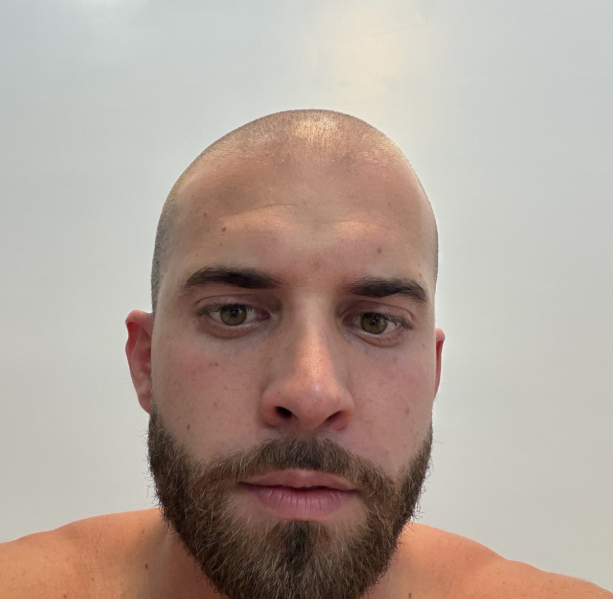 Alex González tweet media