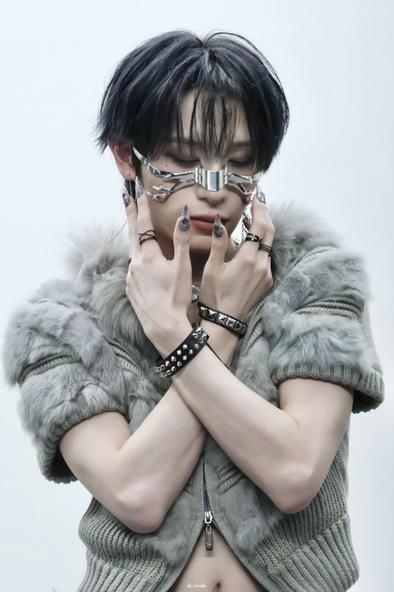 XLOV ウムティ&ルイ Mystargoods ユニットトレカ 希少 m75016619506_1.jpg?1759563846