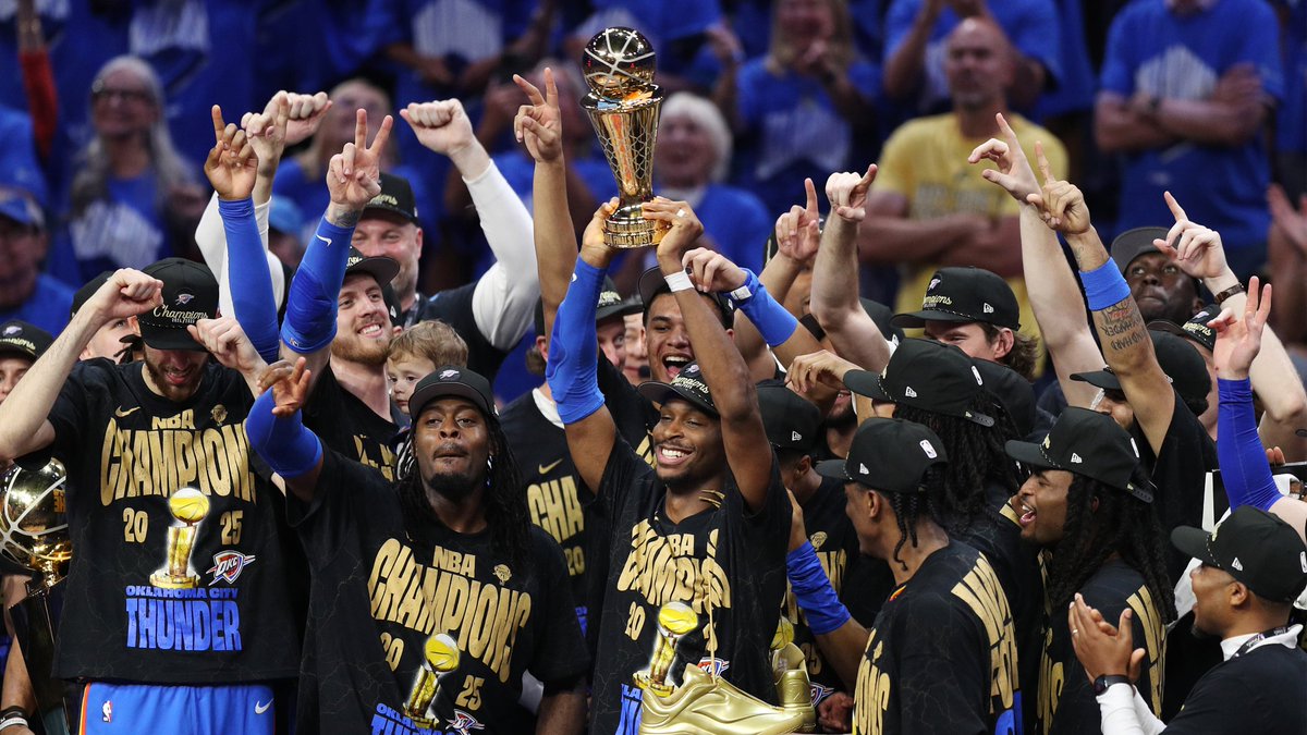 I never wanna hear from anyone again that the Clippers can't build a championship team!🏆 