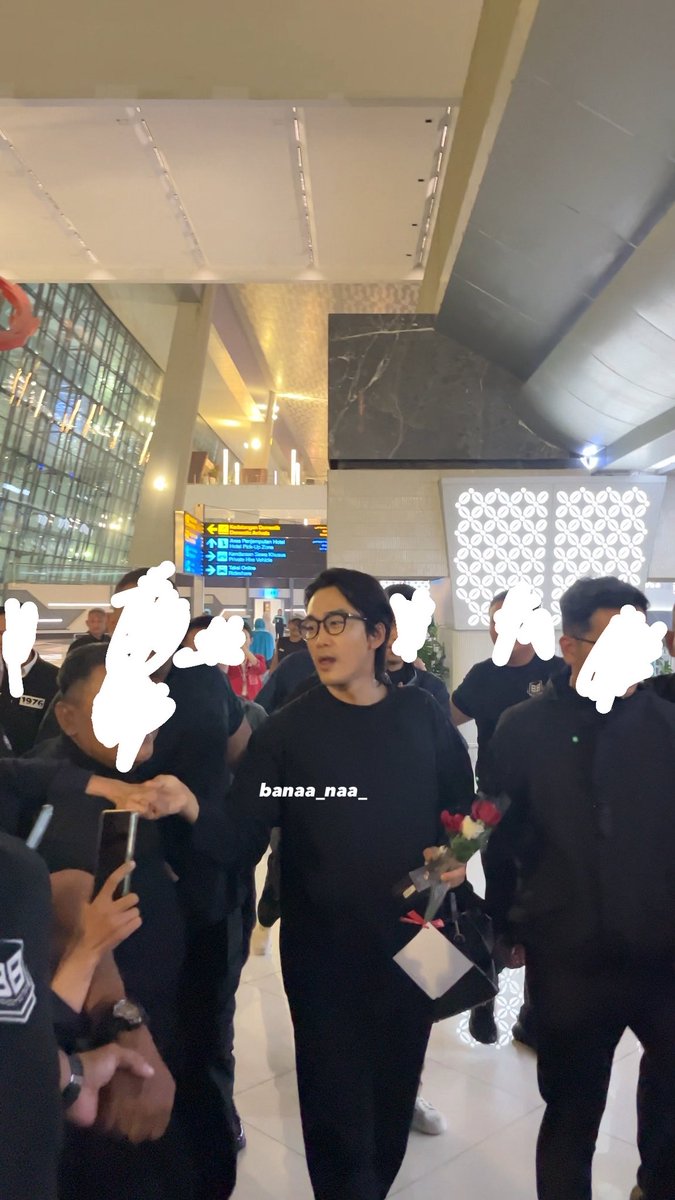 Banaa_naa_'s tweet photo. 251202 ICN 🛬 CGK

GANTENG BANGET OM 😭😭😭

#PassionJewelry #LegacyofLove #SONGSEUNGHEON #송승헌 #宋承憲 https://t.co/8D3si9iWON