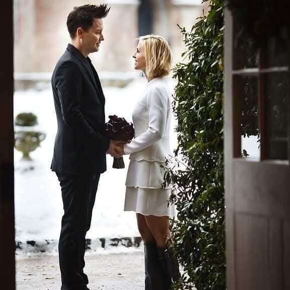 blink182py's tweet image. 🗓️ 2 DE DICIEMBRE DEL 2000
Se cumplen 25 años del aniversario de bodas de Mark Hoppus y Skye Everly.