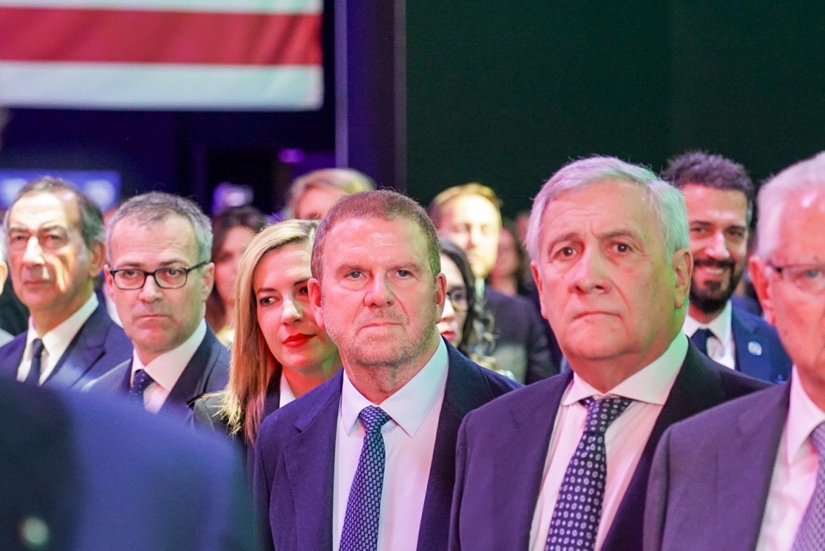 Ambassador Tilman J. Fertitta tweet media