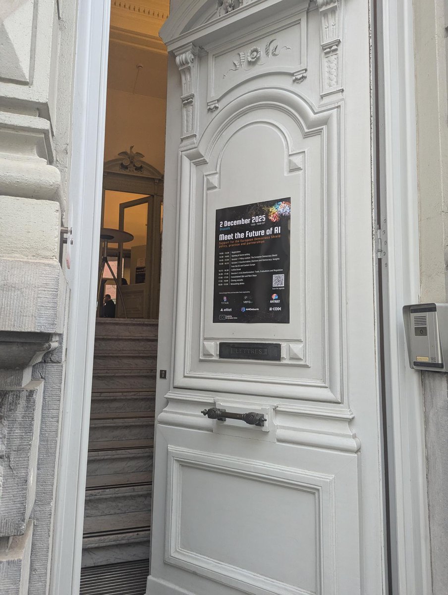 Euractiv's tweet photo. Join us the EUREGIO offices in Brussels for our event on the Support for the European Democracy Shield: policy, practice and partnerships! Either in person or online. Check out our website for more information! 🎙️📢🤝
https://t.co/kii9BaOEjW
#MeetTheFutureofAI https://t.co/8aM3i3qida