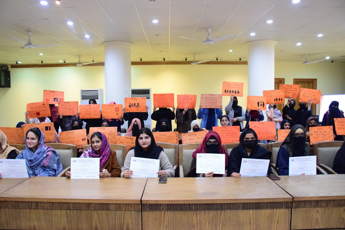 The Hayatian Sociological Society (HSS and  Department of Sociology, University of Gujrat, organizes a one-day training on “Intersectionality in Digital Violence against All Women and Girls” under the global theme “UNiTE to End Digital Violence against All Women and Girls”.