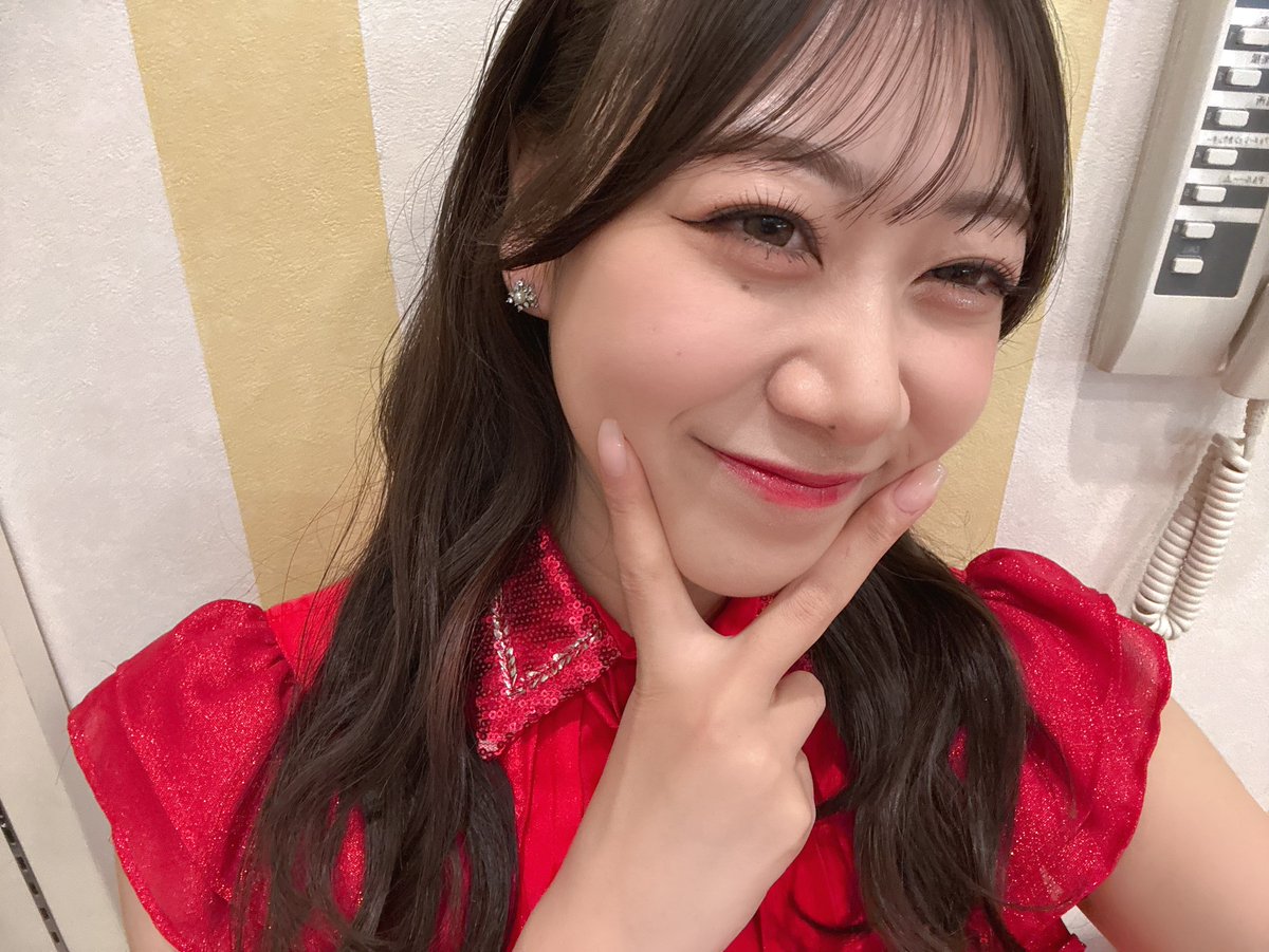 #松本慈子生誕祭2025 
ちかちゃんお誕生日おめでとう💙

今日、ステージ上でお祝いできて嬉しかったよ♪
これからも仲良くしてね🥰

そして、#チームK2 #シアターの女神 公演
おじゃましました❤️

ありがとうございます♪

久しぶりに一緒に公演立つメンバーもいて、
嬉しかったです！
楽しかったー💕