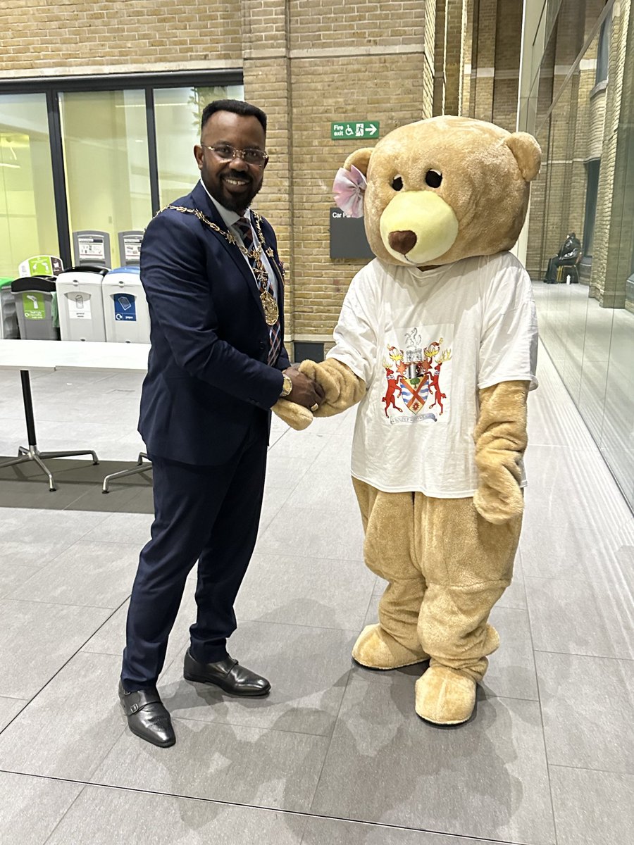 Day 27 of 30 – LEADERSHIP INSIGHTS 

— Say “Thank You” More

🙏 Recognition costs nothing — and changes everything.
*A quick message.
*A small acknowledgment.
*A moment to highlight someone’s effort.

Gratitude is the most underrated leadership skill.

#Gratitude #TeamCulture