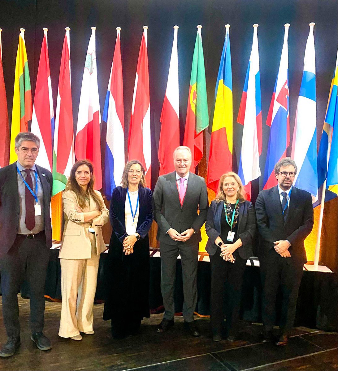 Alberto Fabra tweet media