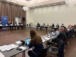 Alberto Fabra tweet media