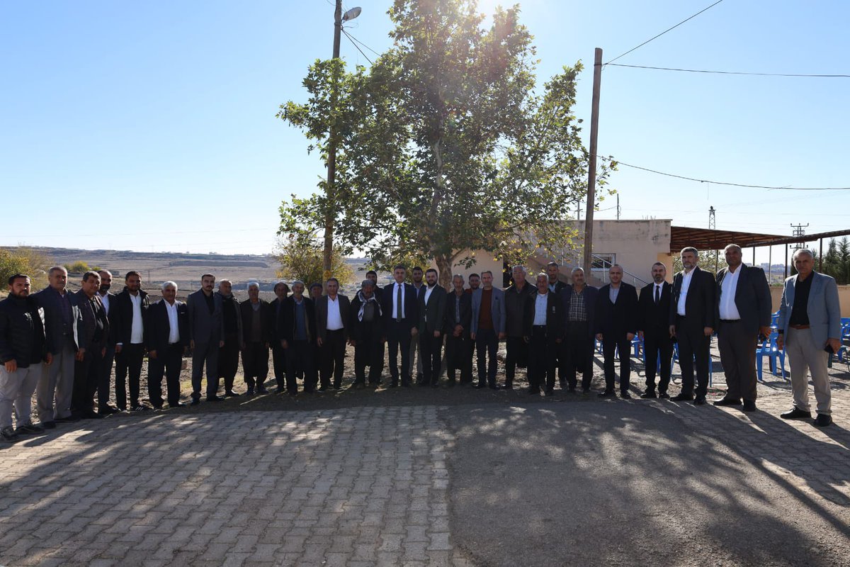 AK Parti’nin hikayesi, bir milletin aşk hikayesidir.

📍Siverek-Altaylı Kırsal Mahallesi

Altaylı Mahalle Başkanımızın organizasyonunda İl Gençlik Kolları Başkanımız <a href="/furkankucukk_/">Furkan KÜÇÜK</a>, Siverek İlçe Başkanımız <a href="/Cengizozeyran82/">CENGİZ ÖZEYRANOĞLU</a> il-ilçe teşkilatımızla birlikte Siverek İlçemizde Altaylı