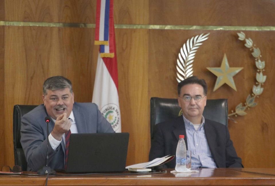 PoderJudicialPY's tweet image. 🔴 Disertaron sobre el Proceso Penal Juvenil y sus particularidades

➕Info: pj.gov.py/notas/29099-di…