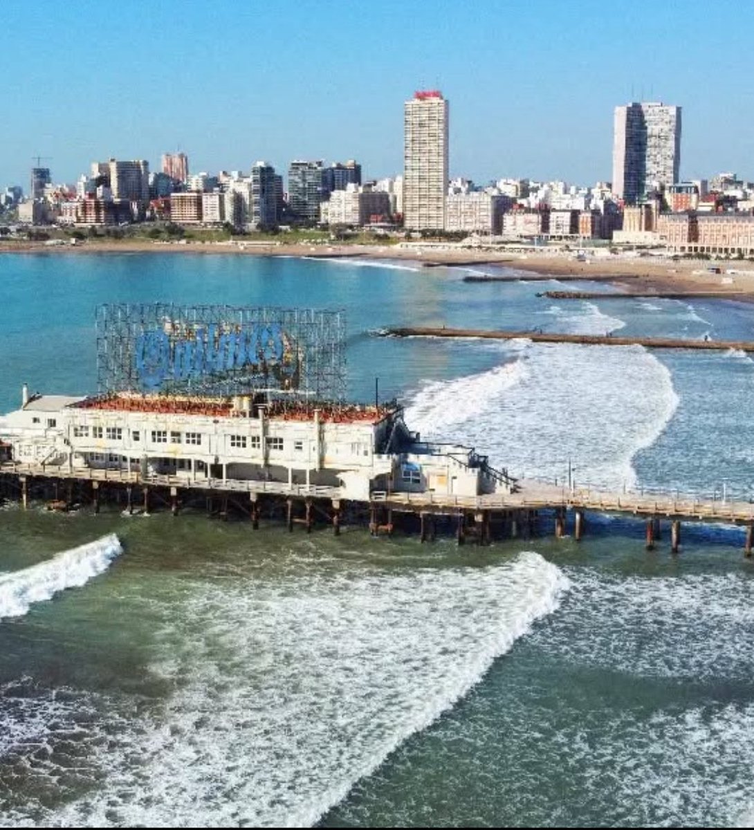 MximaReina1's tweet image. Buenos días, buen martes .