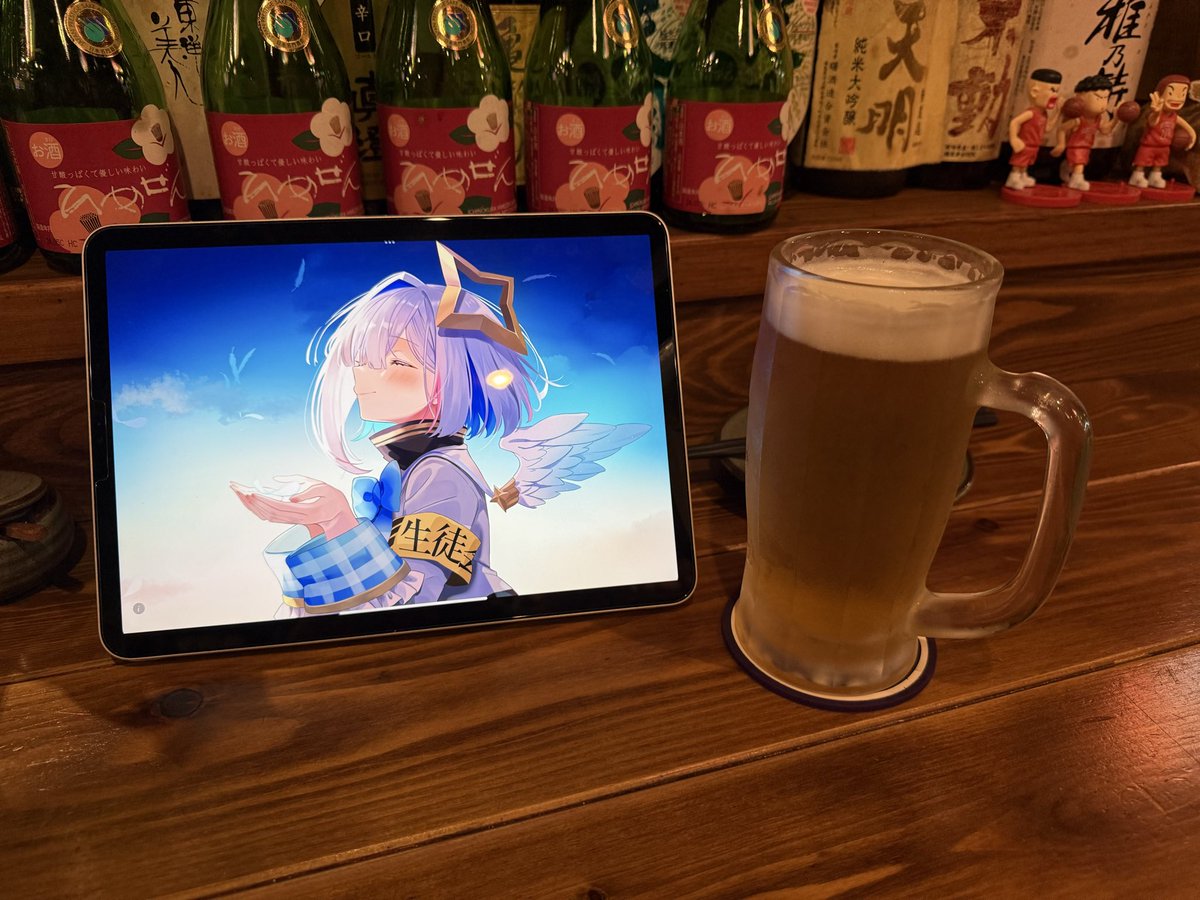 hungry3070's tweet photo. 天音かなた卒業に乾杯 https://t.co/DOQXGZFys8