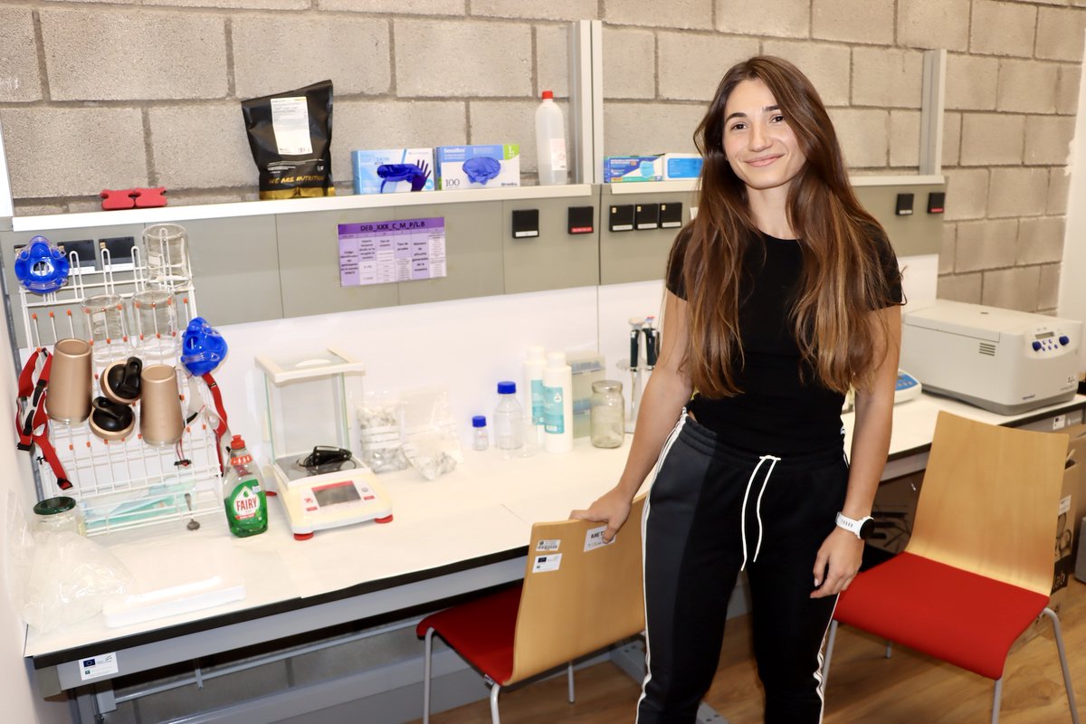 ualmeria's tweet photo. 🧬 La investigadora de la #UAL Carmen Rodríguez lidera un proyecto internacional financiado por la prestigiosa beca INSPIRE del @wcrfint para estudiar si la quitina de grillo puede reducir el riesgo de cáncer colorrectal. 
UALNews 👉 https://t.co/MXjgPHAtHk
#SoyUAL #CienciaUAL https://t.co/zSM8Yla401