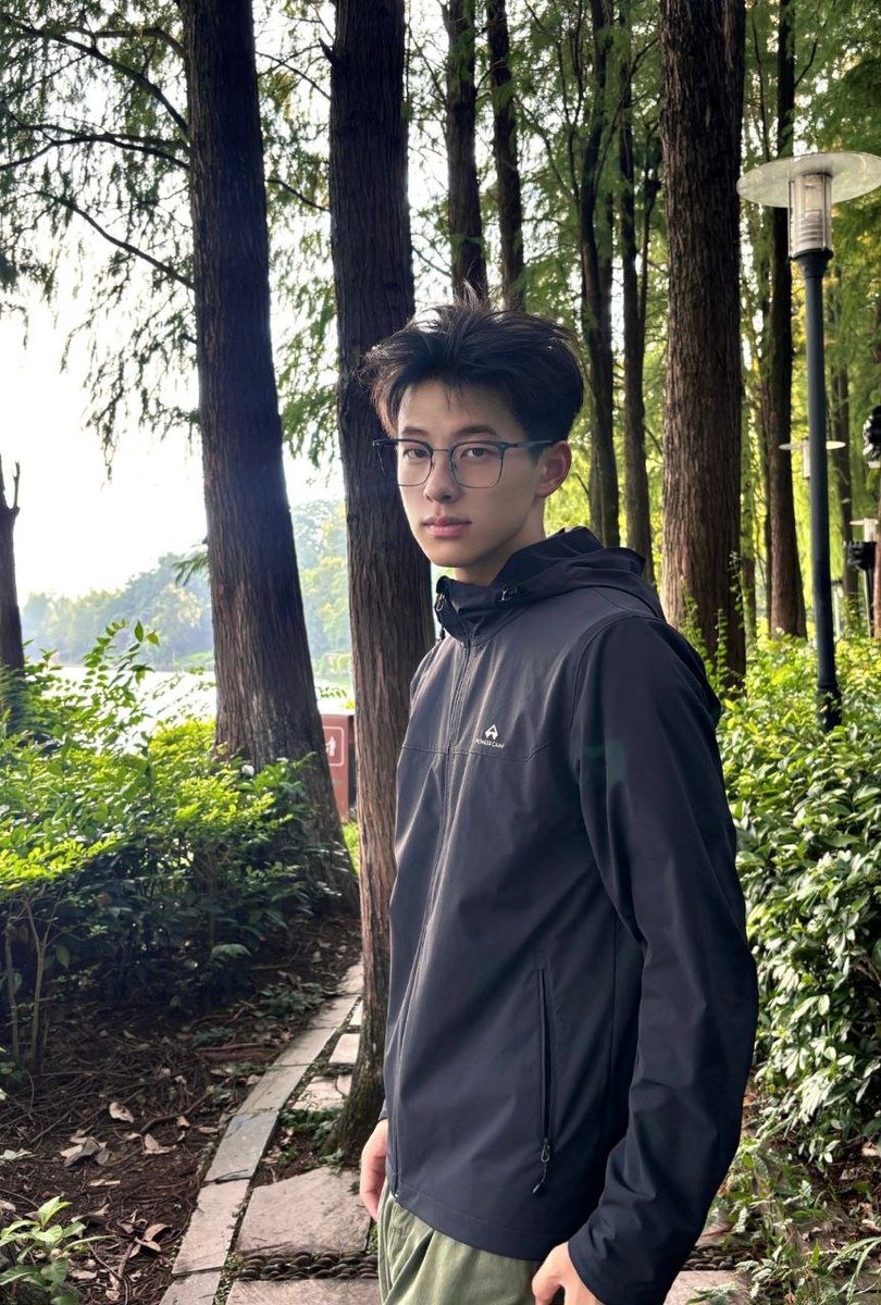 EllenSimps10379's tweet photo. 这样的运动缺少了小骚逼帮我口，寻找附近的好基友，如果你和我是一个城市，那就私信关注��识，有地 https://t.co/pdRZGjcZ9f