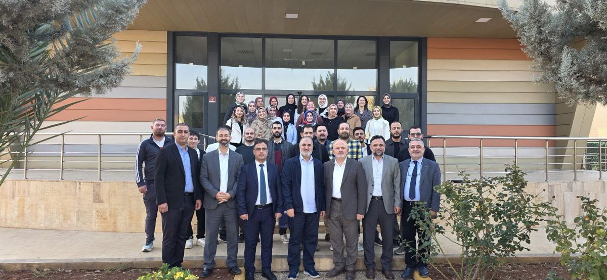 U_EbuUbeydeAihl's tweet photo. Din Öğretim Genel Müdürlüğü Uluslararası Eğitim ve Öğretim Daire Başkanımızdan Okulumuza  Ziyaret

Uluslararası Eğitim ve Öğretim Daire Başkanı Bünyamin AKYÜZ’ün başkanlığında, Uluslararası Anadolu İmam Hatip Liseleri Koordinatörü Başöğretmen Mehmet Şahap ÖZALAYBEY -> https://t.co/QVvUFaoW5U