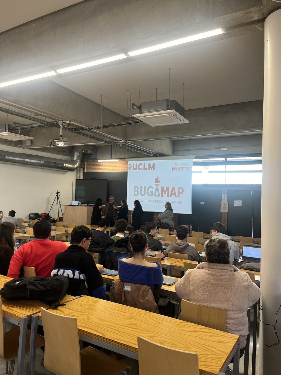 Facultad de Ciencias Económicas y Empresariales AB tweet media