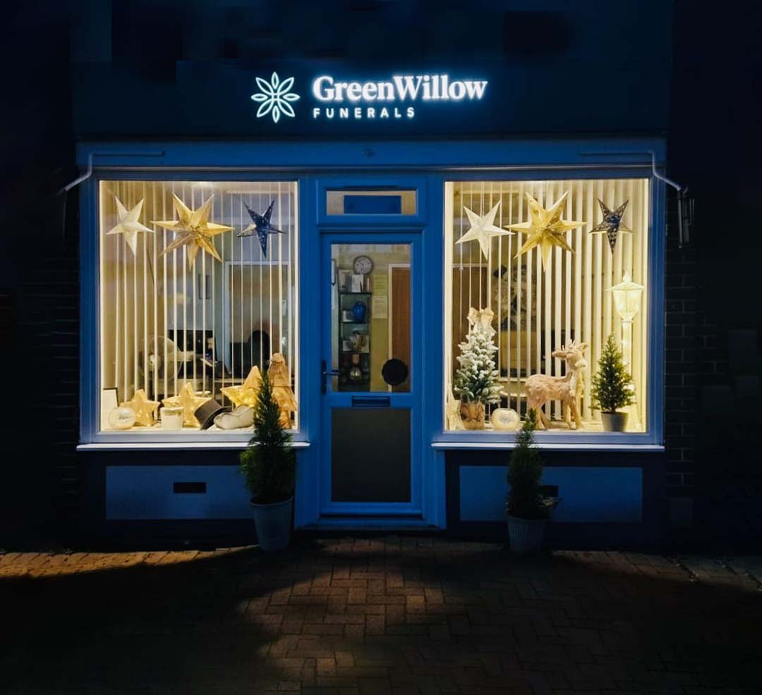 Our @greenwillowfunerals team St Isan, Heath, Cardiff- have created an amazing festive window display. Well done guys. And a special mention/thanks Alison Young.