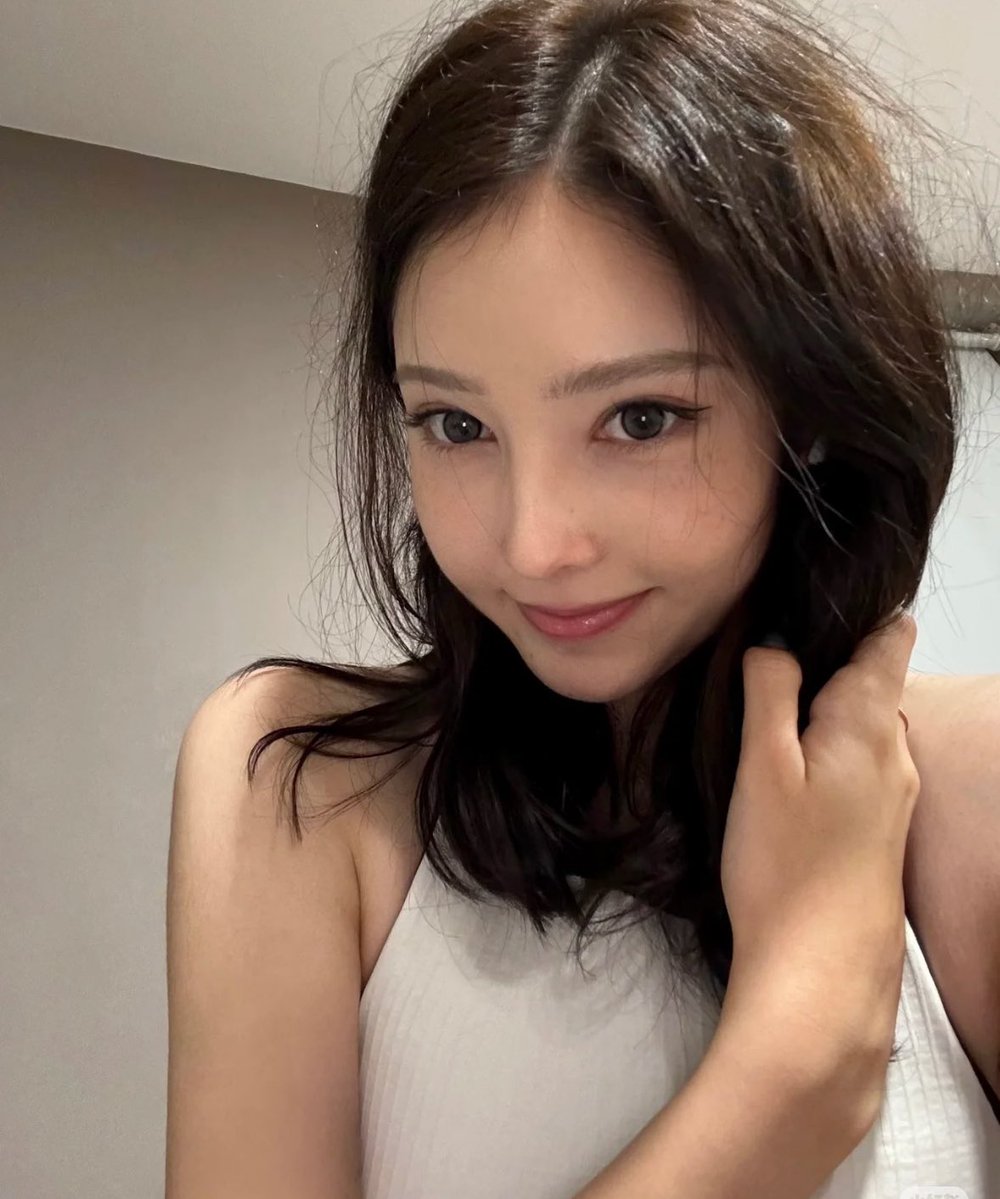 apitv28134369's tweet photo. 怎麼樣的女生
在床上可得到男生的疼愛
想約一個穩定的固炮
我負責叫床，你負責插深點
關註私訊我免費幹一炮+1 https://t.co/0OSDPibVKB